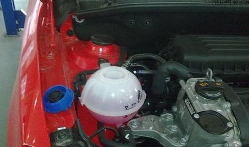 汽车冷却液多久换多少钱(汽车冷却液的更换周期与费用解析)