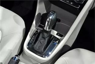 汽车挡位最高速度是多少(汽车挡位与最高速度，解析速度与挡位的关系)