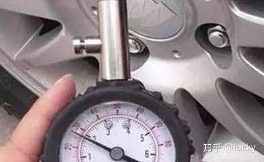 领客汽车胎压多少正常值(领客汽车胎压正常值解析)
