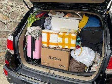 汽车收拾后备箱多少钱(汽车后备箱整理服务，价格与专业性探讨)