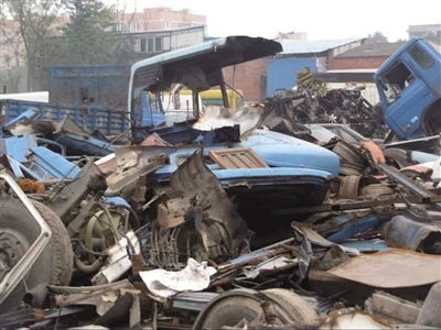 用废品做汽车能卖多少钱(废品变废为宝,用废品制作汽车的商业价值探讨) 用废品做汽车能卖多少钱(废品变废为宝,用废品制作汽车的商业价值探讨)