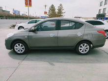 尼桑阳光汽车玻璃多少钱(尼桑阳光汽车玻璃价格解析)