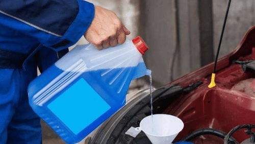 汽车换新的防冻液多少钱(汽车换新的防冻液需要多少钱?全面解析成本与因素) 汽车换新的防冻液多少钱(汽车换新的防冻液需要多少钱?全面解析成本与因素)