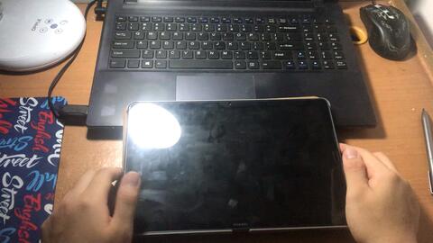 华为电脑手写笔怎么用(华为电脑手写笔使用指南)