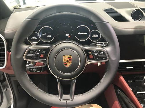 汽车换个方向盘多少钱啊(汽车方向盘更换费用解析)