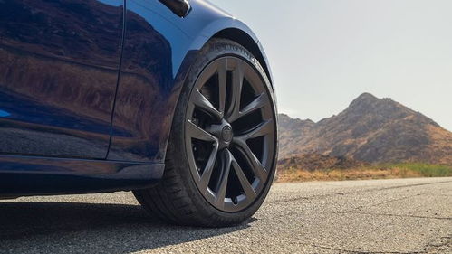 电动汽车轮子转速是多少(电动汽车轮子转速研究，影响因素与实际应用)