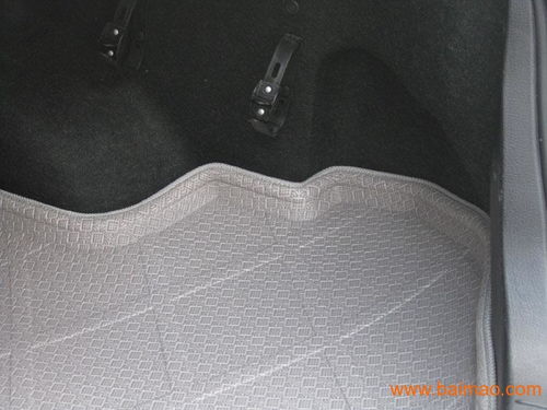 汽车后尾箱防潮垫多少钱(汽车后尾箱防潮垫的价格及其重要性)