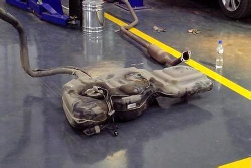 汽车跳枪后能加多少油(汽车跳枪后能加多少油，探究加油机的秘密与加油量的计算)