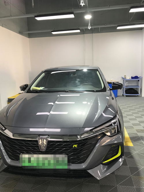 去上海学汽车贴膜多少钱(去上海学汽车贴膜，费用与相关知识解析)