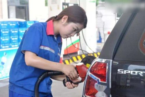 汽车加油站可以加多少油(汽车加油站,油量限制与加油考量) 汽车加油站可以加多少油(汽车加油站,油量限制与加油考量)