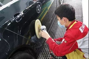 汽车3处剐蹭喷漆多少钱(汽车剐蹭喷漆费用解析，三处喷漆需要多少钱？