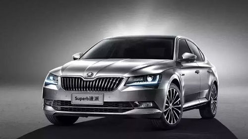 汽车尾灯刮漆多少钱(汽车尾灯刮漆修复费用详解，了解价格，明智决策)