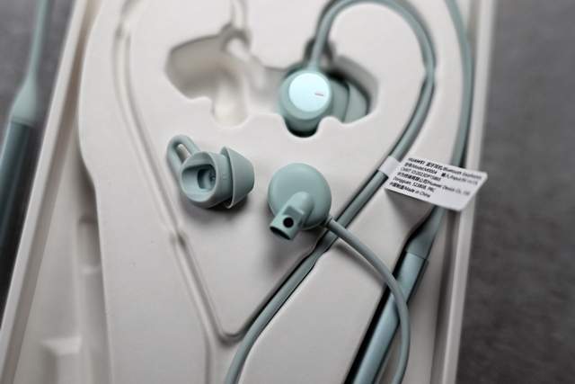 华为挂耳机怎么连接电脑(华为挂耳机连接电脑，详细步骤与操作指南)