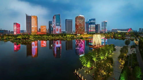 中华汽车厂有多少人上班(中华汽车厂员工规模概览)