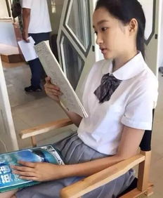 关晓彤高考前复习3个月考了552分(关晓彤高考前三个月冲刺复习，以552分展现非凡实力)