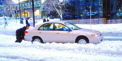 冬天汽车一天能掉多少伏(冬天汽车一天能掉多少伏,探究温度对汽车电池的影响) 冬天汽车一天能掉多少伏(冬天汽车一天能掉多少伏,探究温度对汽车电池的影响)