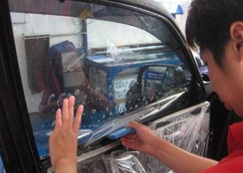 一天能洗多少汽车玻璃(一天能洗多少汽车玻璃—探究洗车行业的效率与未来趋势)