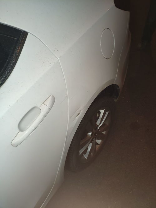 汽车门刮了一下多少钱(汽车门刮擦修复费用详解,一次刮擦,多少费用? 汽车门刮了一下多少钱(汽车门刮擦修复费用详解,一次刮擦,多少费用?