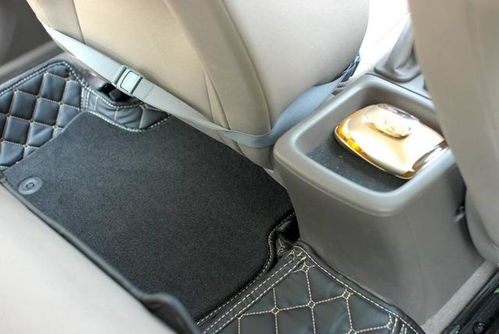 汽车地垫全包安装多少钱(汽车地垫全包安装费用详解) 汽车地垫全包安装多少钱(汽车地垫全包安装费用详解)