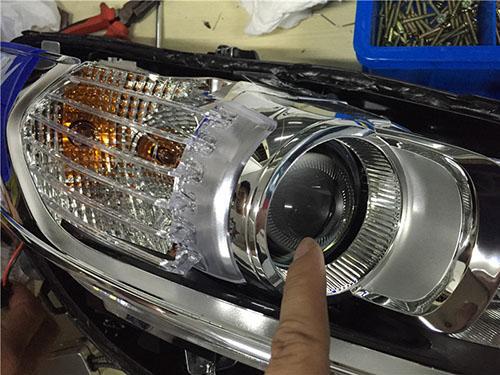 汽车加装刹车灯泡多少钱(汽车加装刹车灯泡的费用解析)