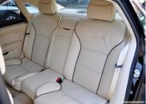 汽车座椅沙发清洗多少钱(汽车座椅沙发清洗费用详解)