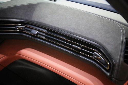 汽车前挡防爆膜多少钱(汽车前挡防爆膜价格解析)