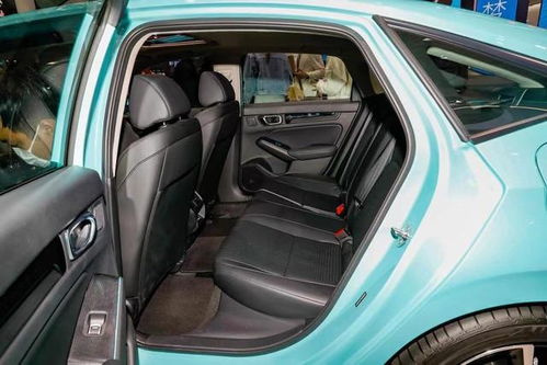 手动挡中配汽车价格多少(手动挡中配汽车价格解析)