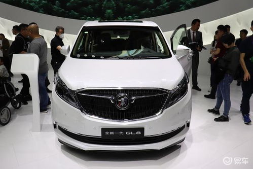 汽车一年加多少油费合适(汽车一年加多少油费合适，理性分析与建议)