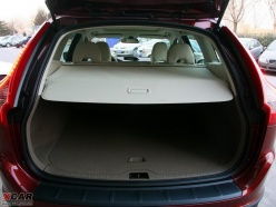 汽车后备箱换弹簧多少钱(汽车后备箱弹簧更换费用解析)