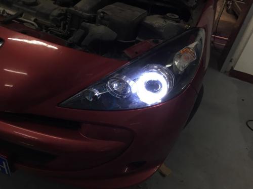 汽车大灯改三色多少钱(汽车大灯改三色,成本与考虑因素详解) 汽车大灯改三色多少钱(汽车大灯改三色,成本与考虑因素详解)