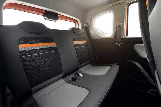 汽车座椅放倒有多少米高(汽车座椅放倒后的高度探究,多少米高? 汽车座椅放倒有多少米高(汽车座椅放倒后的高度探究,多少米高?