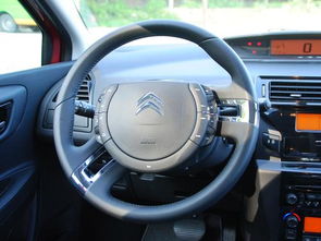 汽车安装方向盘灯多少钱(汽车方向盘灯的安装费用详解)