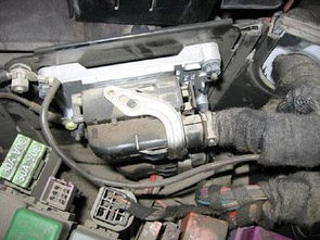 汽车发动机电压低于多少(汽车发动机电压低于多少，影响与应对措施)