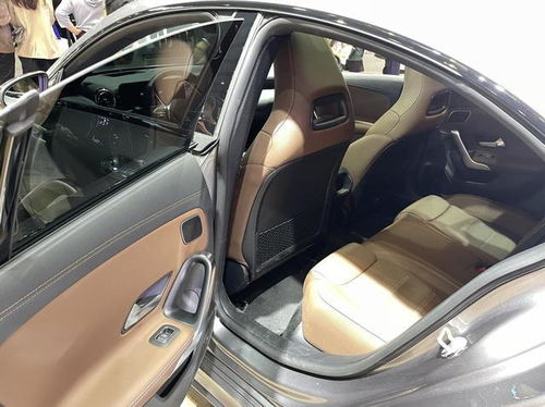 汽车换车门掉漆吗多少钱(汽车换车门，掉漆问题及费用解析)