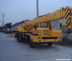 100t汽车吊多少钱(揭秘，关于购买一辆全新或二手100吨汽车吊的价格，你需要知道的一切)