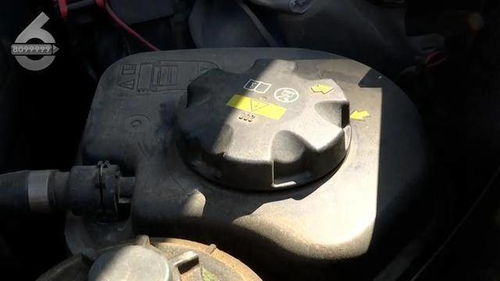 汽车换水箱多少钱一个(汽车换水箱的费用解析，多少钱一个？