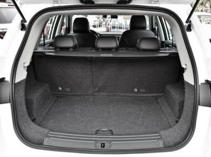 汽车后备箱修多少钱啊(汽车后备箱维修费用解析，价格究竟是多少？