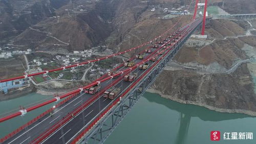 一座大桥能载多少吨汽车(一座大桥的承载能力与汽车重量,探究桥梁的载重极限) 一座大桥能载多少吨汽车(一座大桥的承载能力与汽车重量,探究桥梁的载重极限)