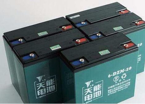 电动汽车要换电瓶多少钱(电动汽车电池更换费用详解) 电动汽车要换电瓶多少钱(电动汽车电池更换费用详解)