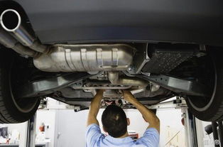 小汽车底盘装甲多少钱(小汽车底盘装甲价格解析，成本与价值的平衡)