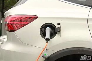 汽车一公里会耗多少油费(汽车一公里耗油费深度解析)