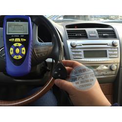 遥控汽车一年多少钱(遥控汽车的价格探究，一年多少钱？