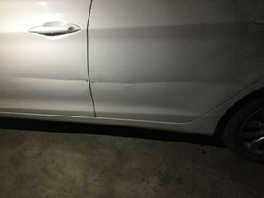 汽车尾灯凹进去多少钱(汽车尾灯凹进去修复费用解析)