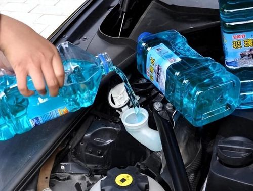 捷达汽车玻璃水加多少(捷达汽车玻璃水的正确添加方法及注意事项)