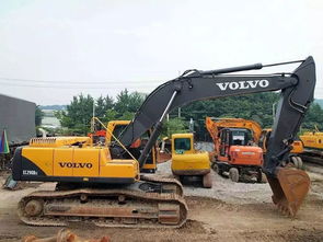 汽车挖掘机工资一般多少(汽车挖掘机工资一般多少，行业分析与前景展望)