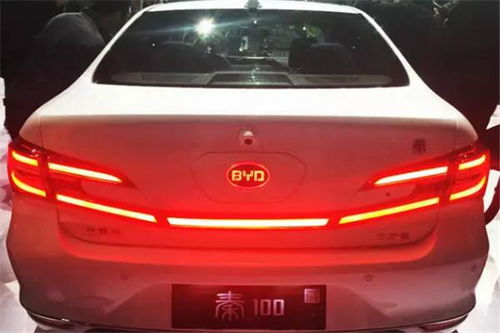 汽车刹车尾灯坏了多少钱(汽车刹车尾灯故障，维修成本与解决方案)