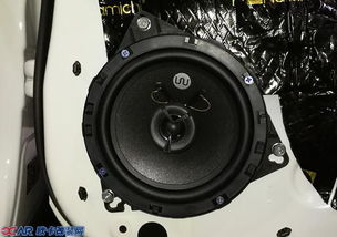 汽车标准音质调多少分贝(汽车标准音质分贝调整，探索最佳听觉体验)