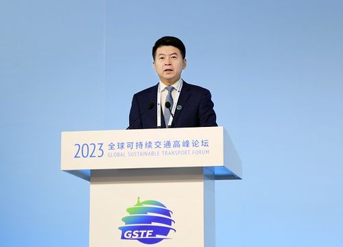 国家铁路局局长费东斌被查(费东斌,国家铁路局局长被查背后的故事) 国家铁路局局长费东斌被查(费东斌,国家铁路局局长被查背后的故事)