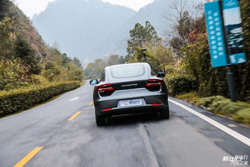 小汽车跑10公里多少钱(小汽车跑10公里需要多少钱？全面解析费用构成)