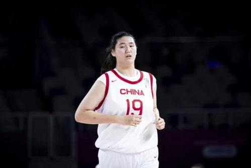 张子宇中国女篮首秀(张子宇闪耀中国女篮首秀,年轻力量的崛起与未来展望) 张子宇中国女篮首秀(张子宇闪耀中国女篮首秀,年轻力量的崛起与未来展望)